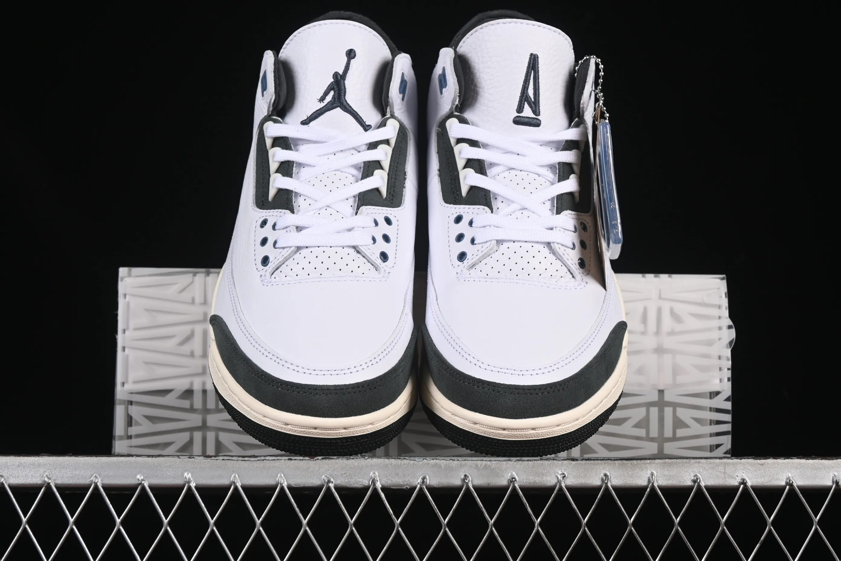 All categories Air Jordan Jordan series basketball shoes Air Jordan 3 OG version Air Jordan 3 Retro OG SP "Diffused Blue" AJ3 Joe 3 white and blue cement HV8571-100